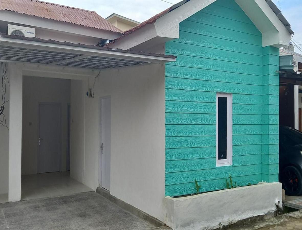 Oyo 90974 Homestay Golo Koe Sejahtera Labuan Bajo Eksteriør bilde