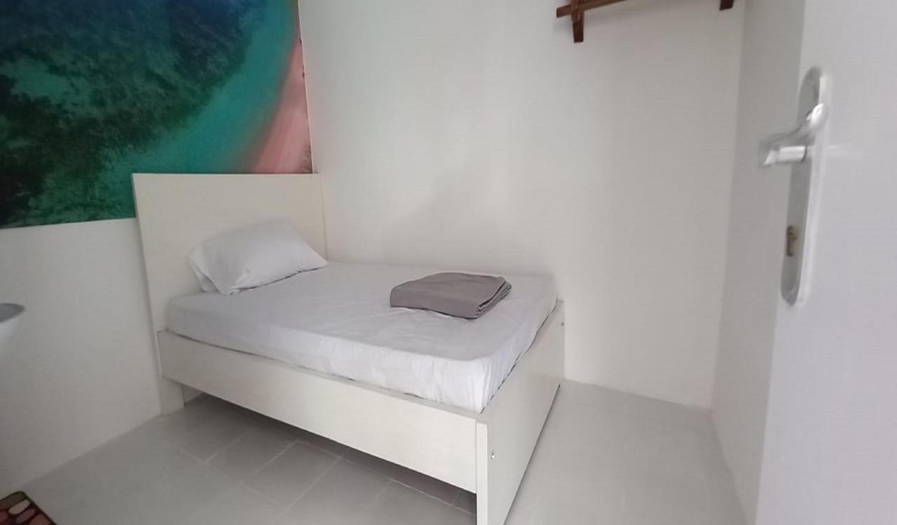 Oyo 90974 Homestay Golo Koe Sejahtera Labuan Bajo Eksteriør bilde