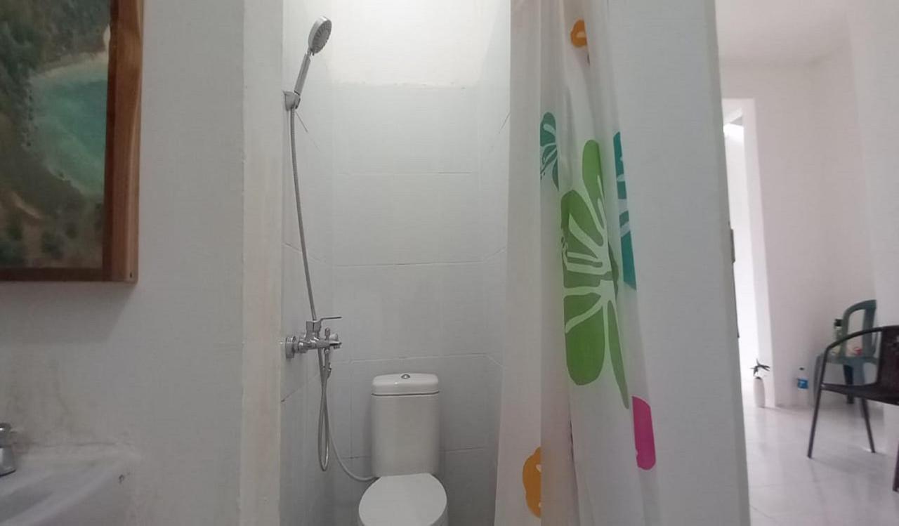 Oyo 90974 Homestay Golo Koe Sejahtera Labuan Bajo Eksteriør bilde